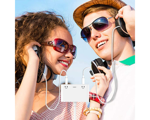 Переходник для iPhone на AUX 3.5 Audio адаптер 3.5 на два выхода для iPad/iPod/iPhone Foxconn (A14908)